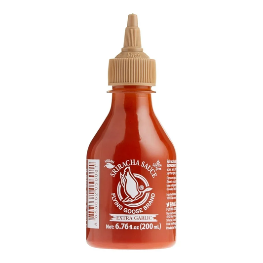 SRIRACHA HOT CHILLI SAUCE EXTRA GARLIC 200ML